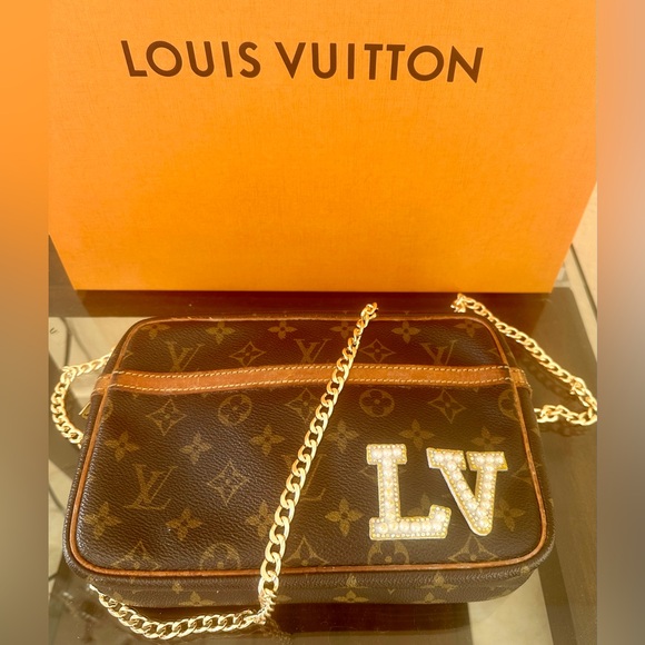 Louis Vuitton Monogram Crossbody Bag with Gold Chain